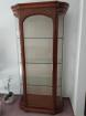 Vitrinenschrank aus edlem Holz Vintage Top Zustand